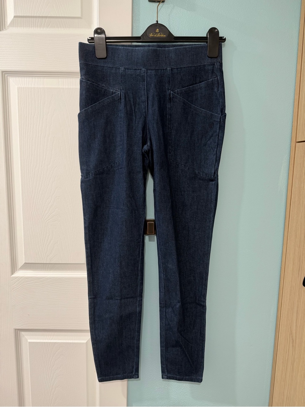 Betabrand Skinny-Leg Journey Yoga Denim Dark Wash Size Small 26” Inseam